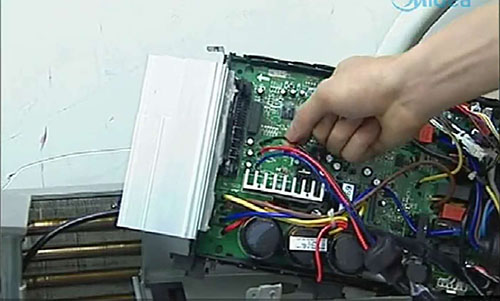 立山美的空调电话是多少