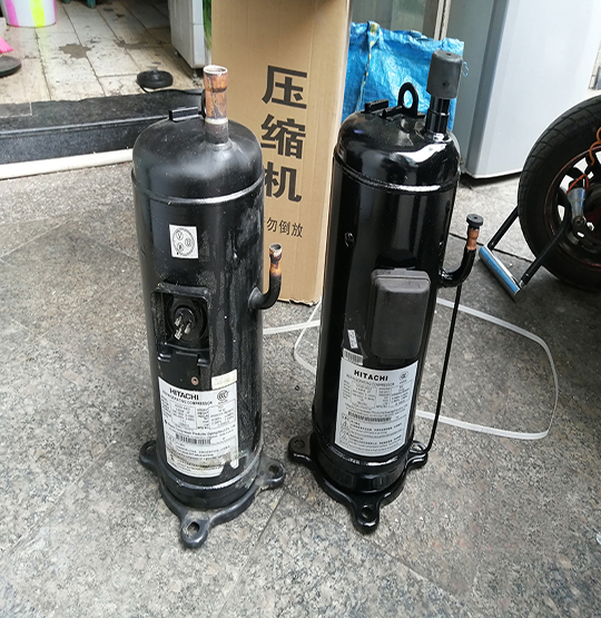 立山中央空调压缩机的更换维修